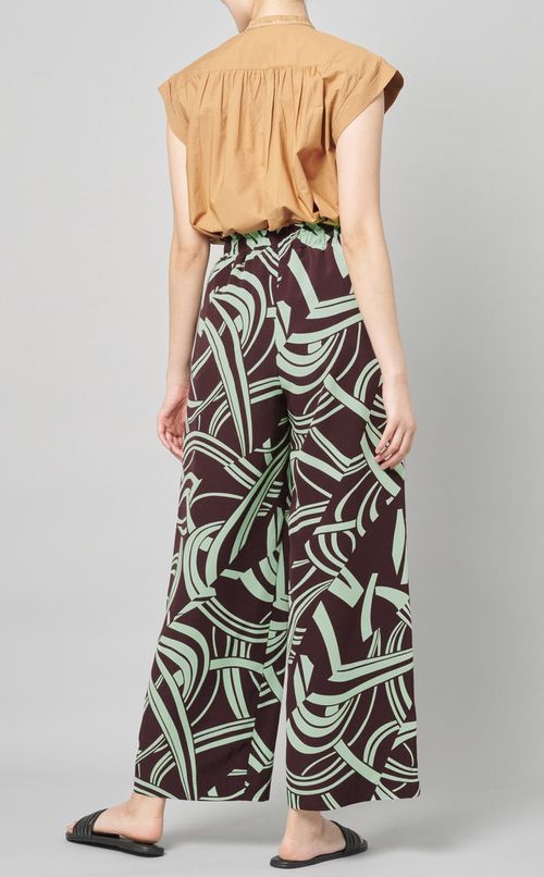 プリントタックセミワイドパンツ