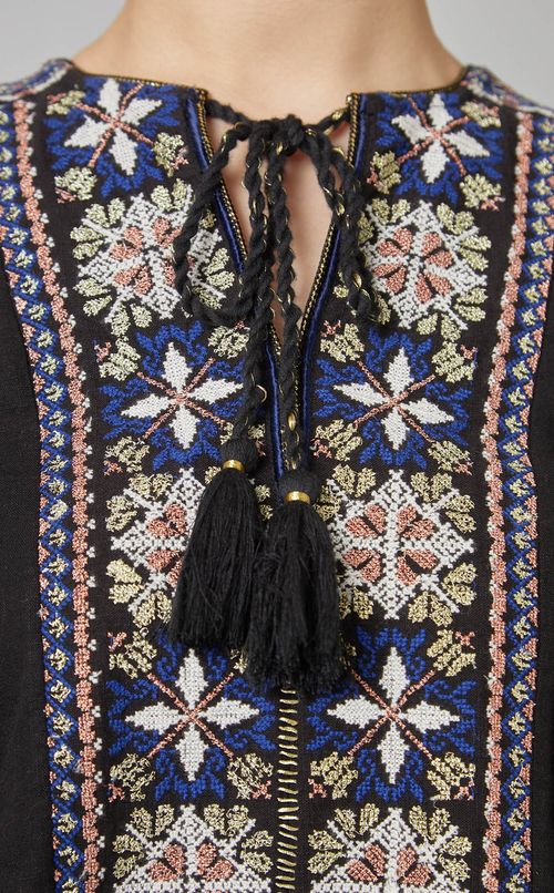 コットンエンブロイダリーブラウス