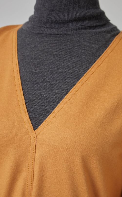 Vネックウールロングワンピース