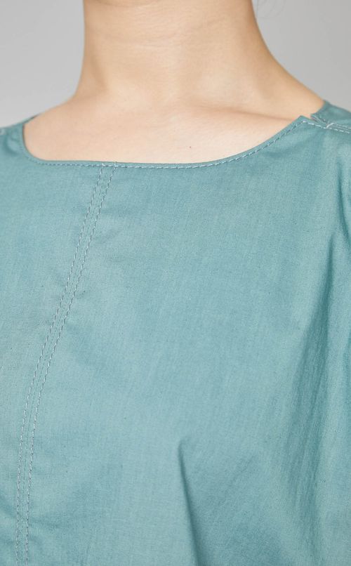 ギャザーパフスリーブプルオーバー