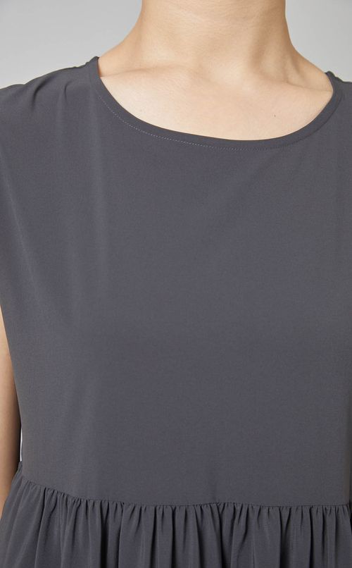 ギャザーフレアロングワンピース