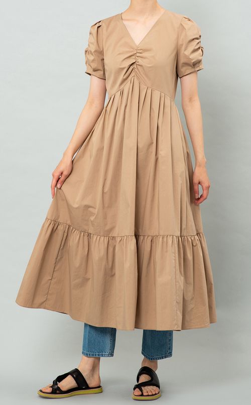 シャーリングティアードワンピース