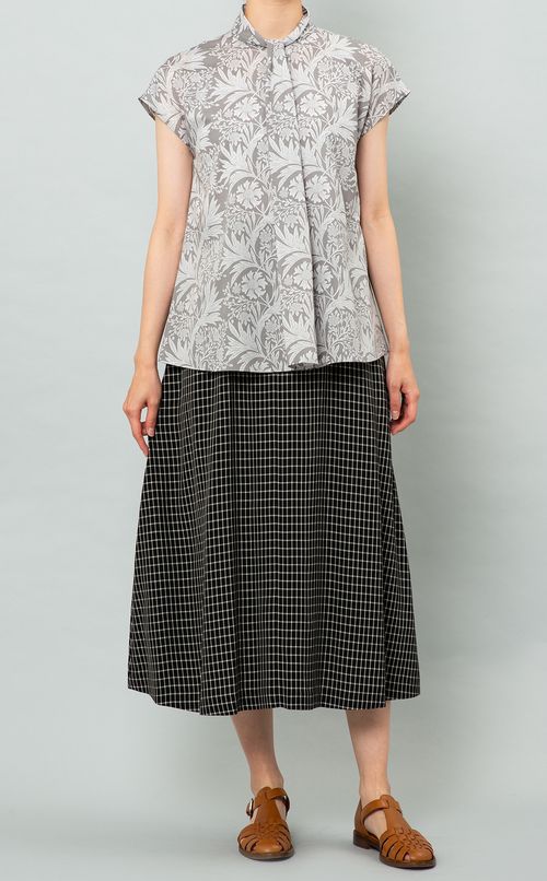 フラワープリントブラウス