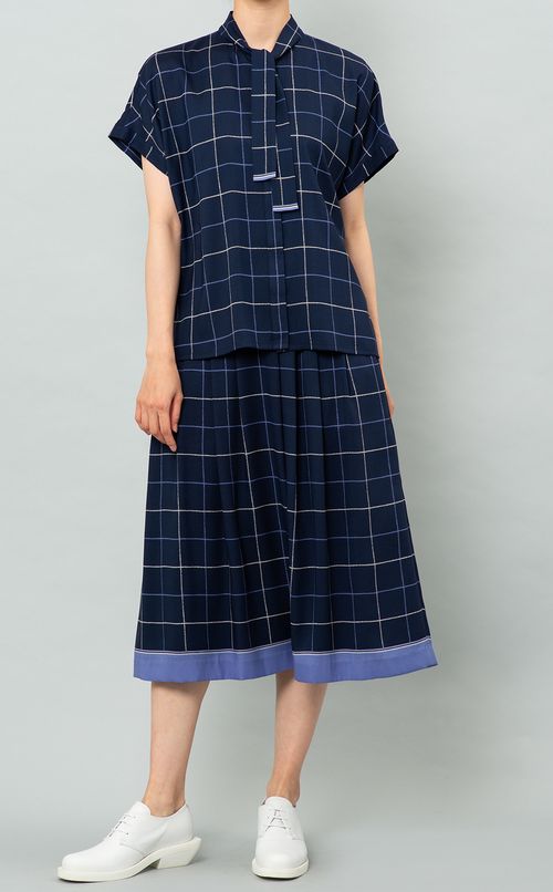 ウインドペンプリントブラウス