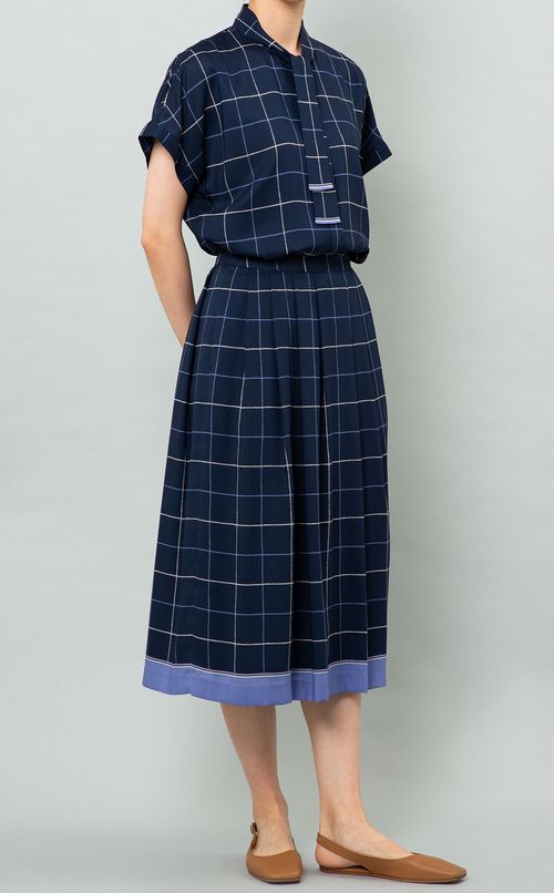 ウインドペンプリントブラウス