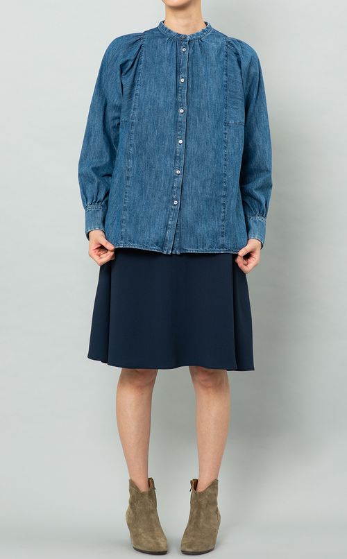 スタンドカラーデニムシャツ