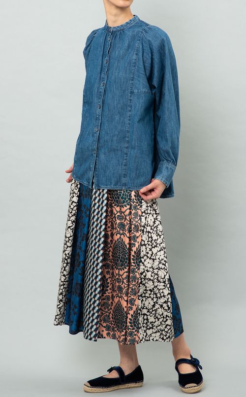 スタンドカラーデニムシャツ