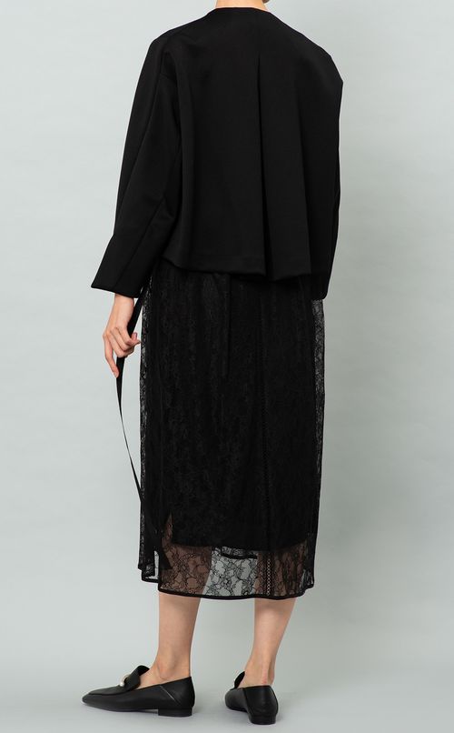 ノーカラーショートジャケット