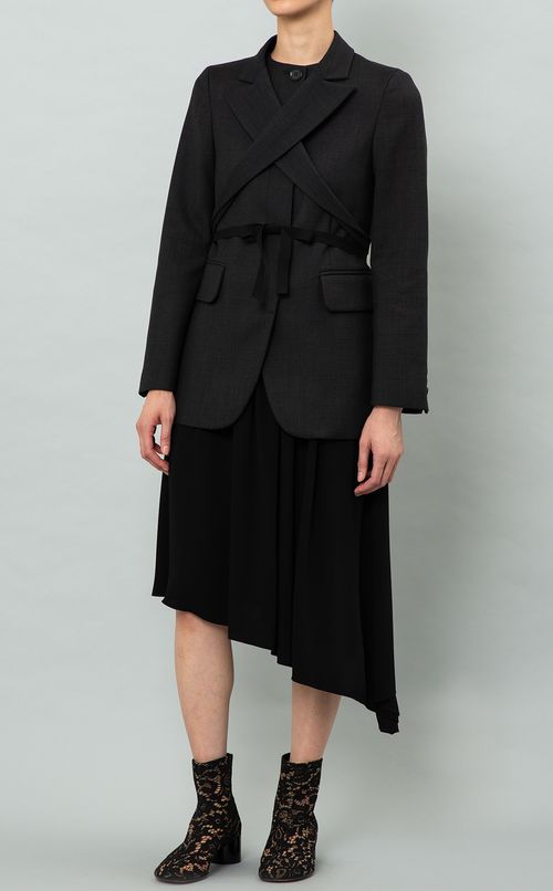 テーラード付ノーカラージャケット