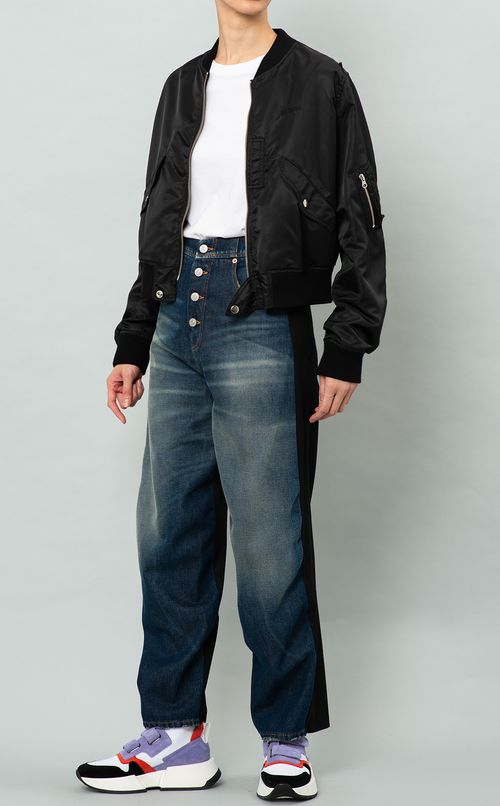 ショート丈MA-1ジャケット