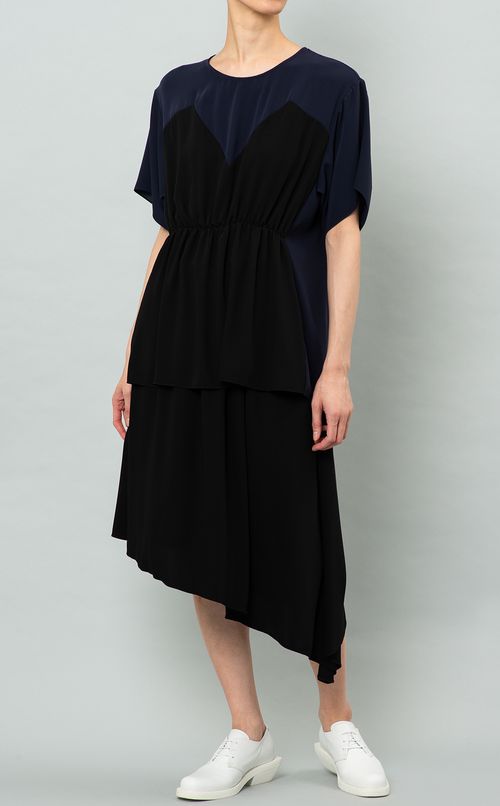 ウエストフリルスカート