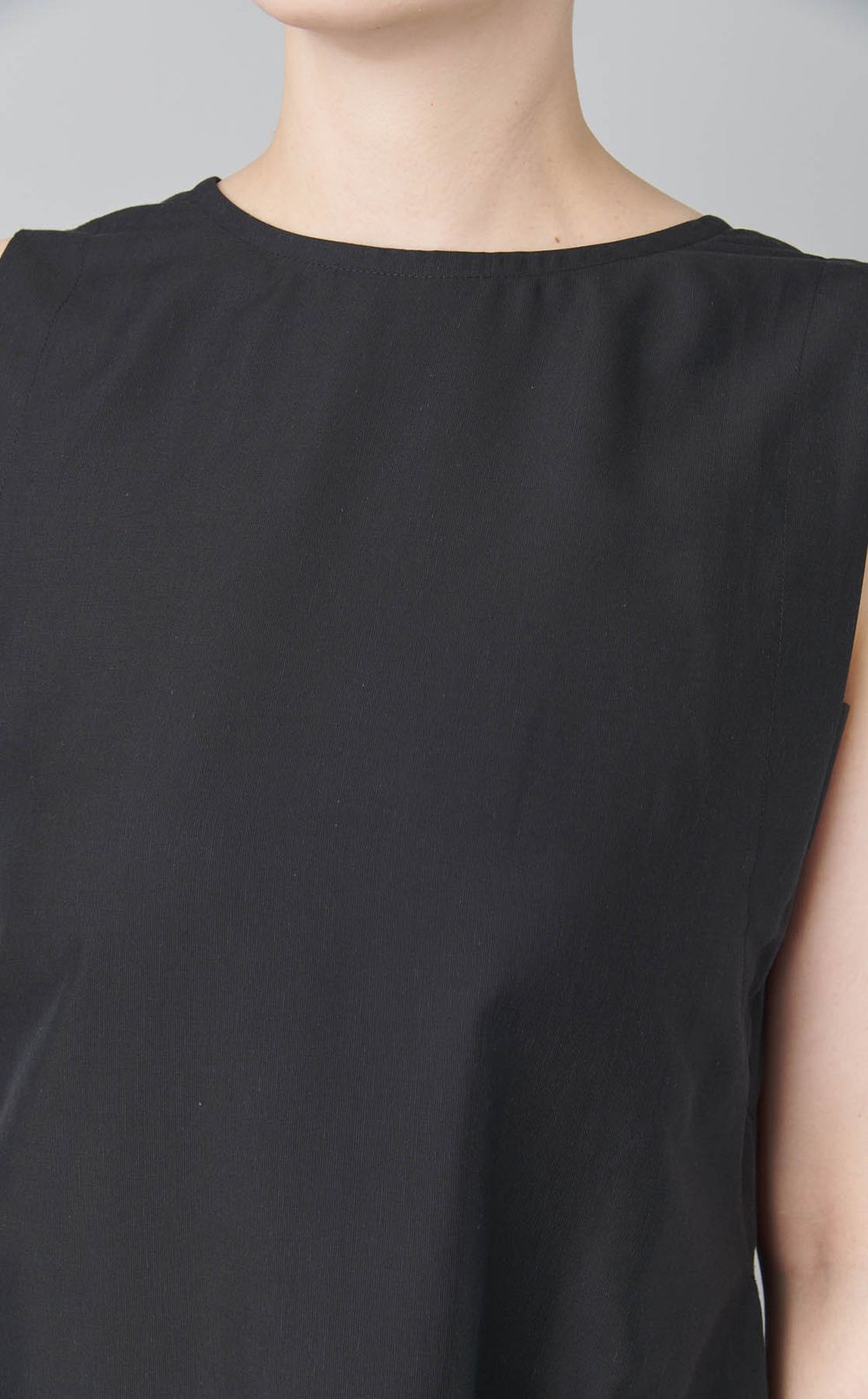 刺繍レースワンピース