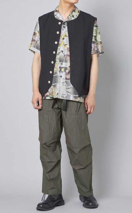 ナイロンワイドマウンテンパンツ