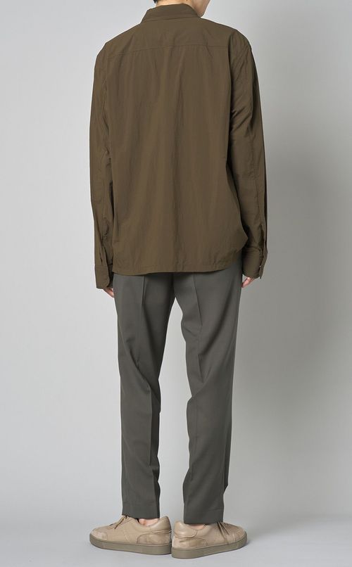 フェザーナイロンオーバーシャツ