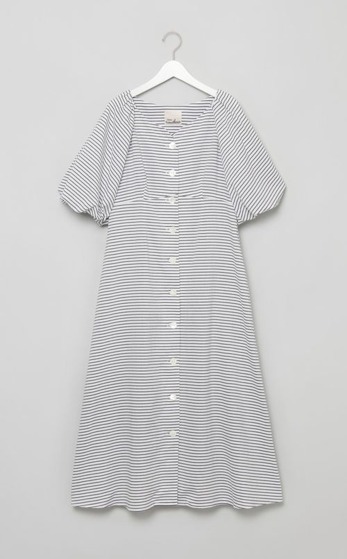 ボリュームスリーブワンピース