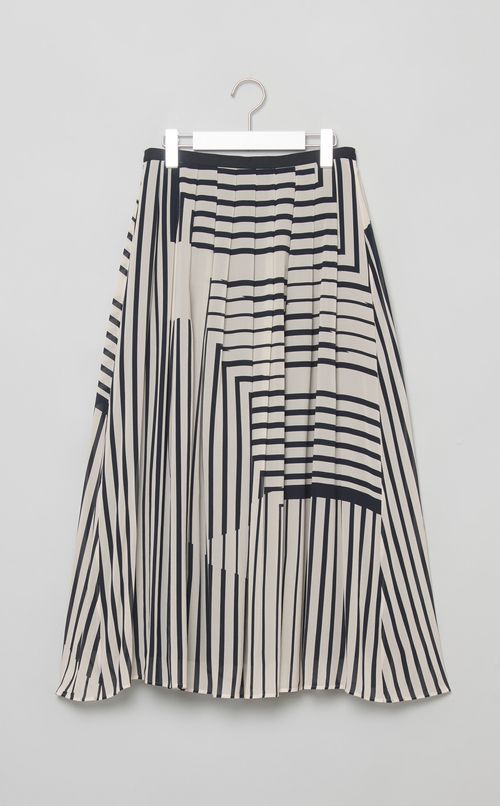 ストライプタックスカート