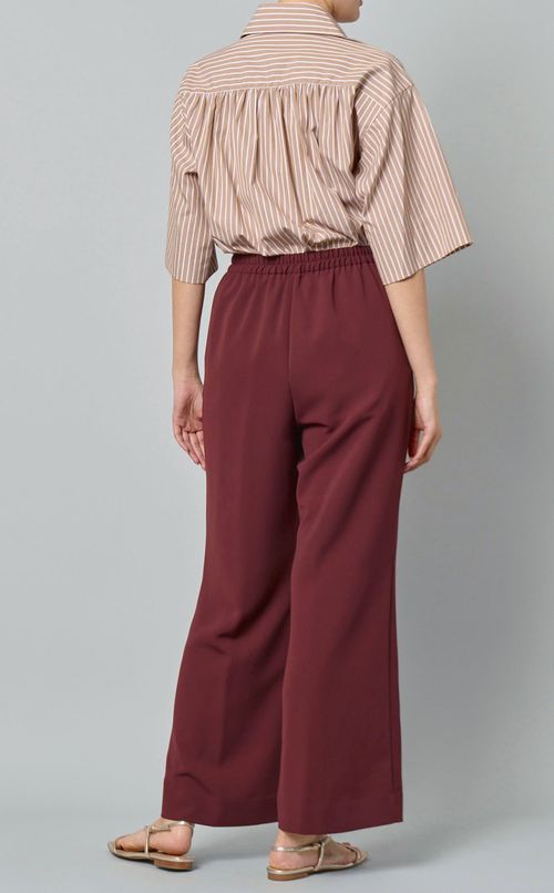 タックプリーツワイドパンツ