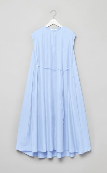 ノースリーブテントワンピース