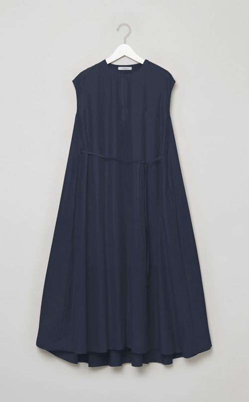 ノースリーブテントワンピース