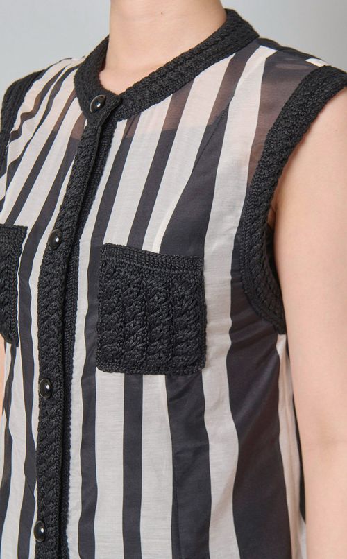 クロシェットディティールブラウス