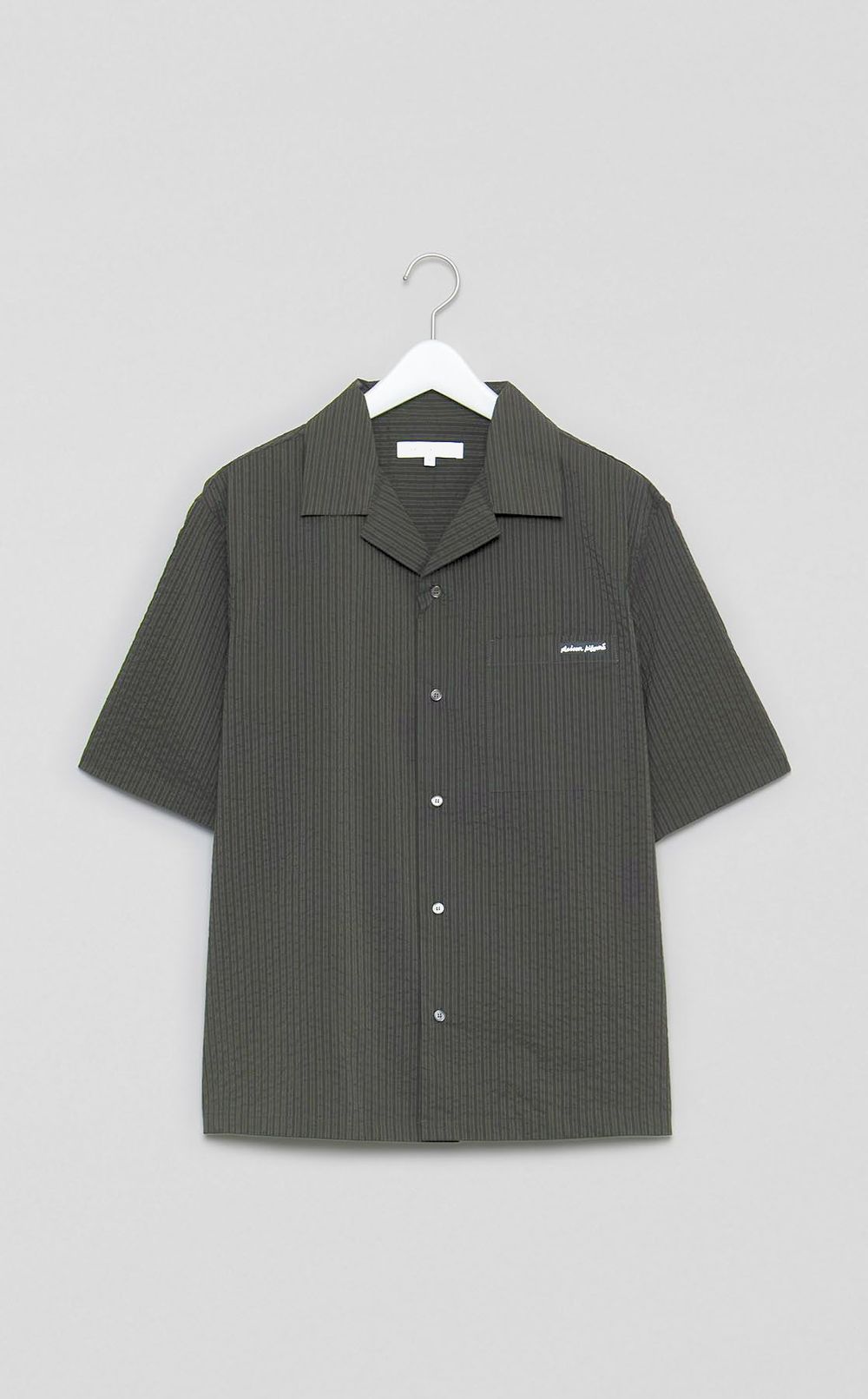 オープンカラーリゾートシャツ