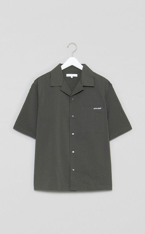 オープンカラーリゾートシャツ