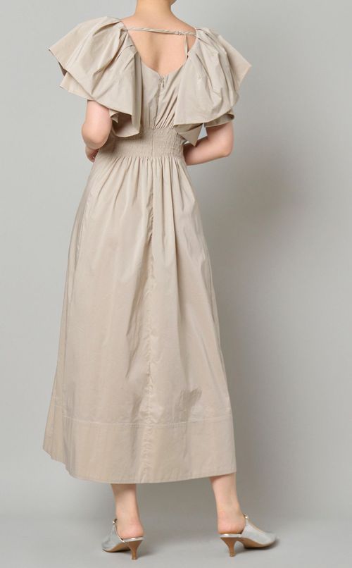 フレアスリーブタックワンピース