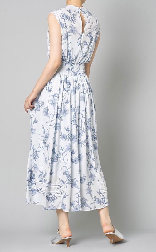 フラワープリントシャーリングワンピース