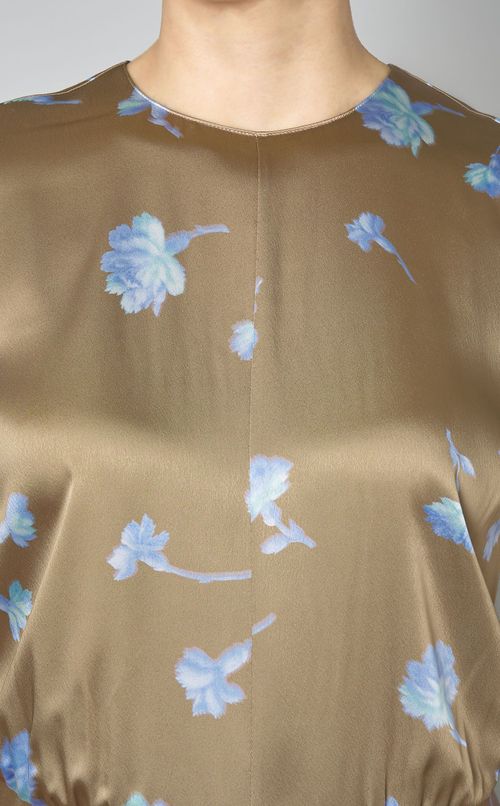 フラワープリントロングワンピース