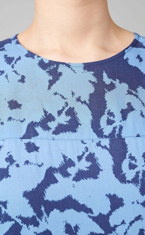 レーヨンプリントノースリーブワンピース