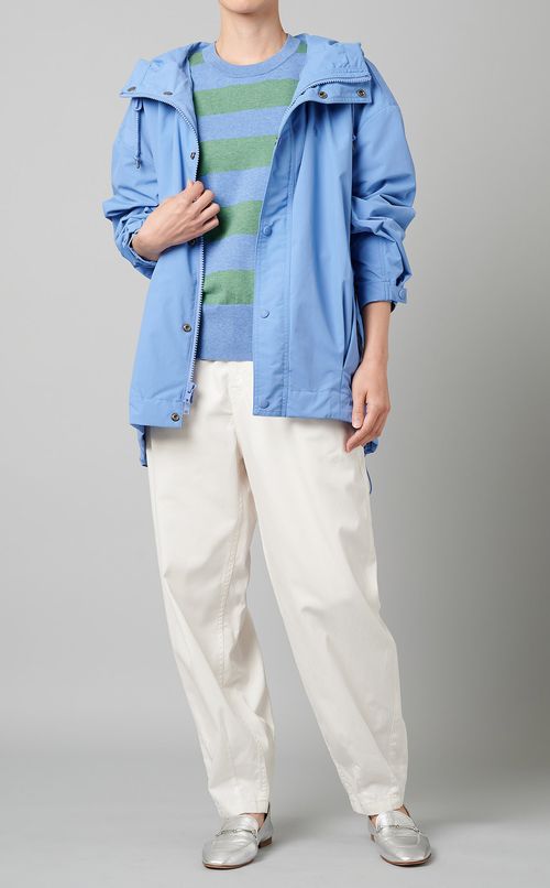 ナイロンウィンドブレーカー