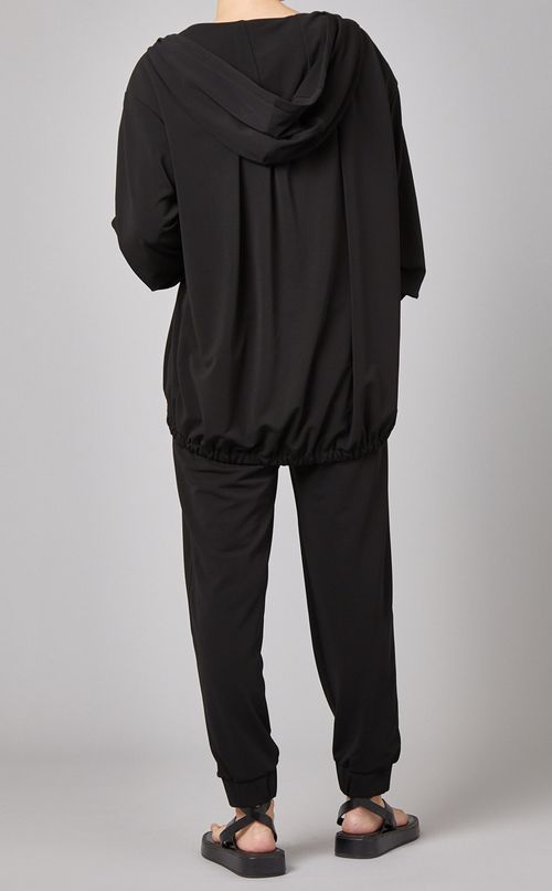 フーディジップアップブルゾン