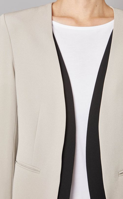 ダブルカラージャケット