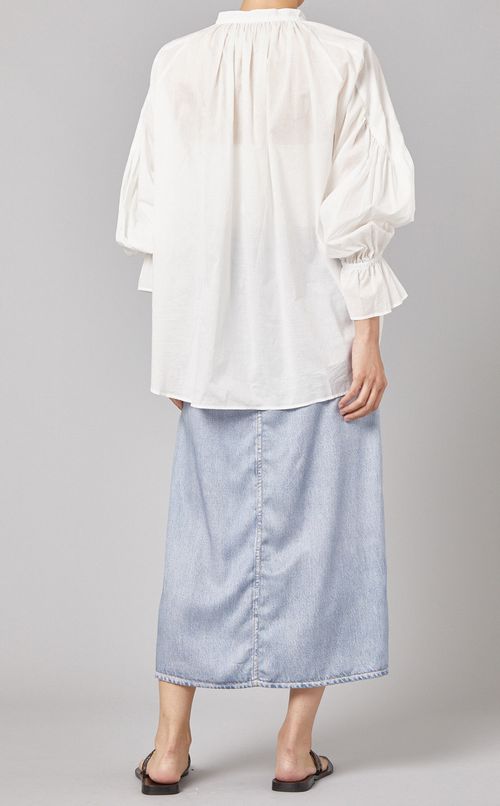 袖シャーリングコットンブラウス