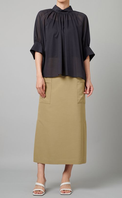 ギャザーデザインブラウス