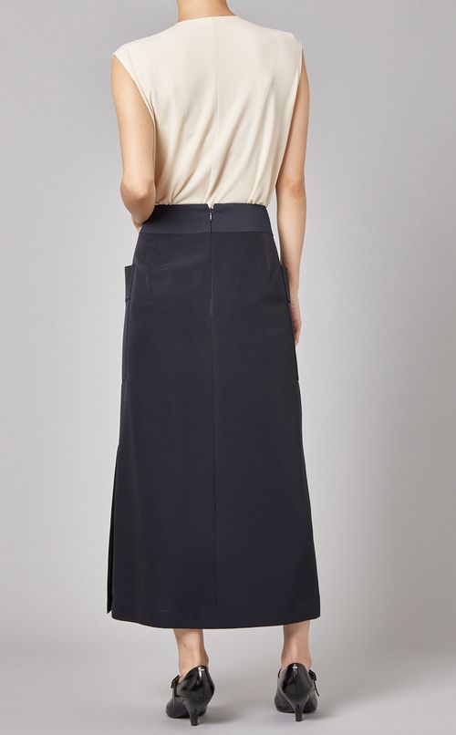 サイドスリットタイトスカート