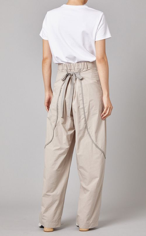 コットンナイロンオーバルカットパンツ