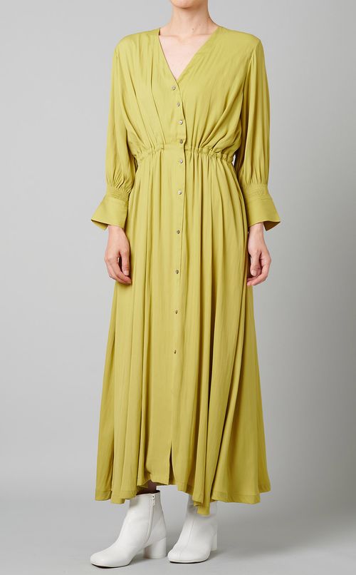 Vネックフレアワンピース