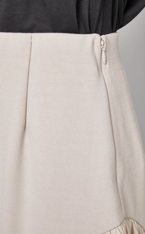 フリルプリーツスカート