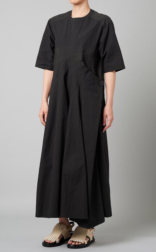 コットンナイロンフレアワンピース