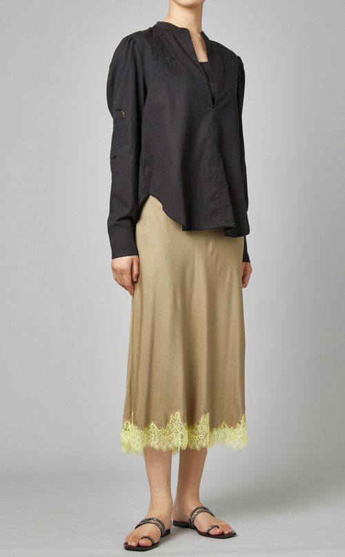 レースヘムラインフレアスカート