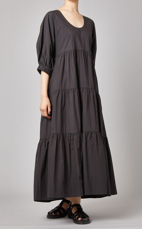 Uネックティアードワンピース