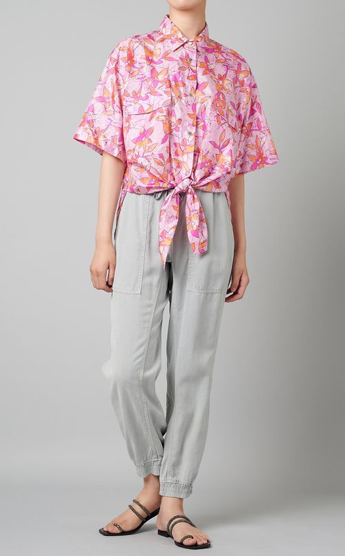 ボタニカルプリントブラウス