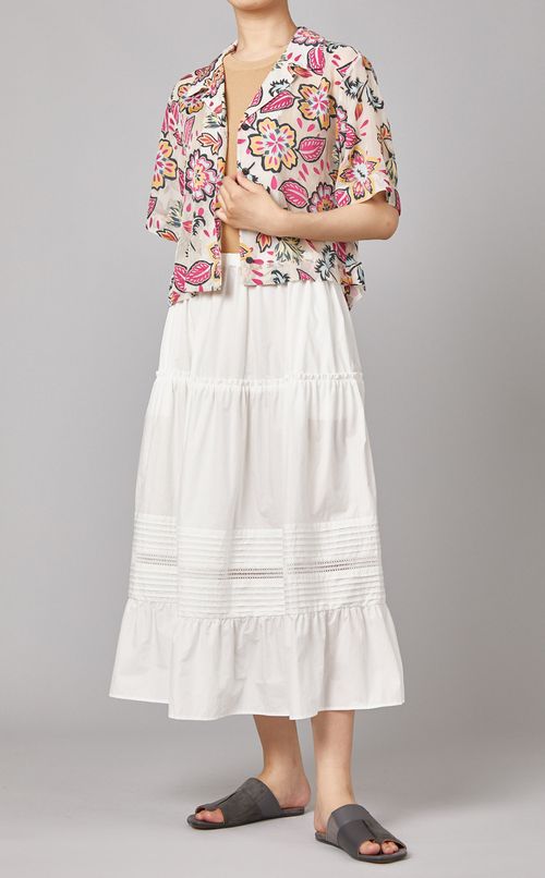 レースデザインティアードスカート