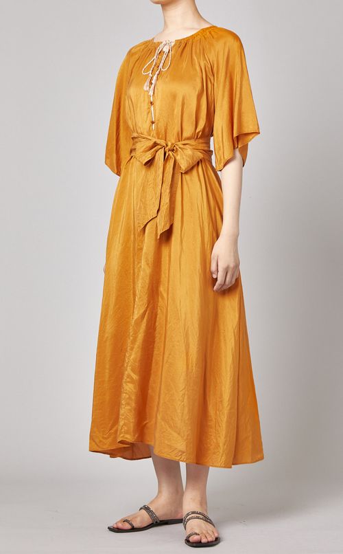 ラウンドネックロングワンピース