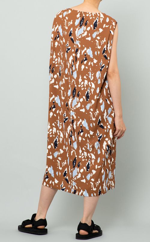 プリントノースリーブワンピース