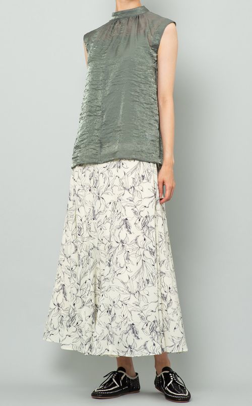 シアーノースリーブブラウス