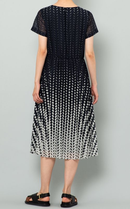 オプティカルプリントワンピース