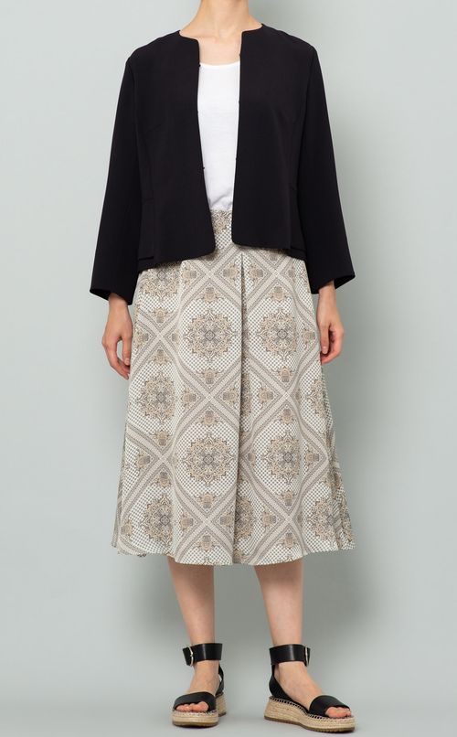 トライバルミディスカート