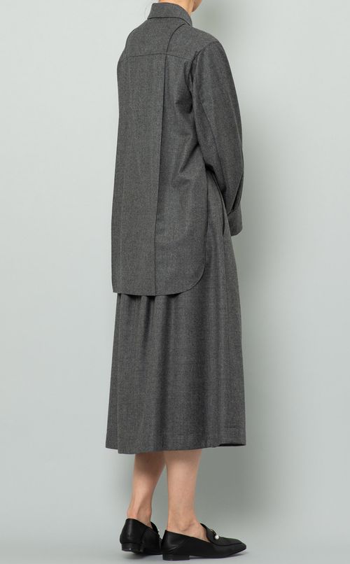 タックウールフラノスカート